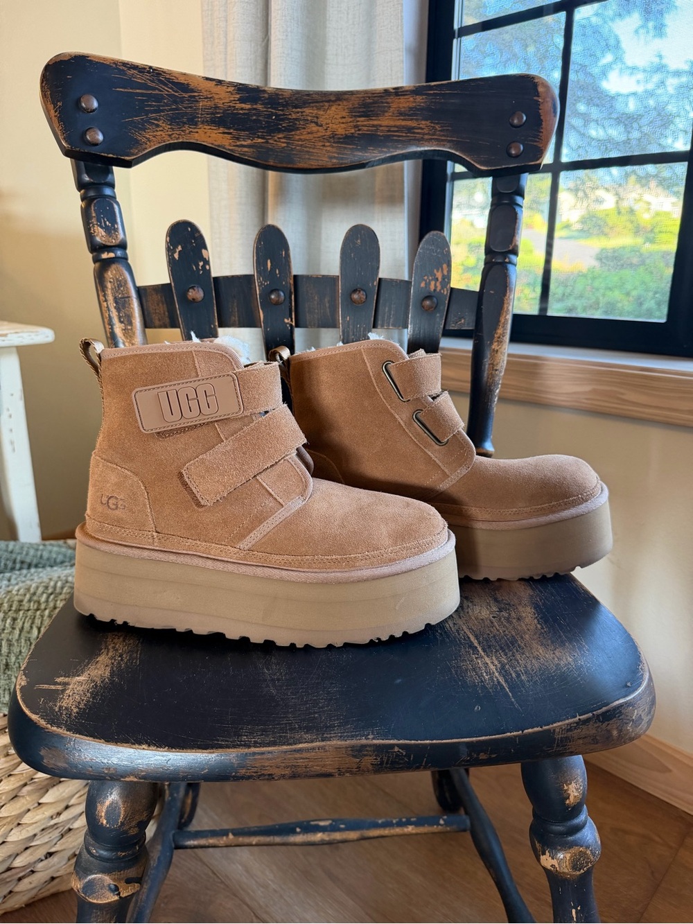 Neumel platform Ugg boots
